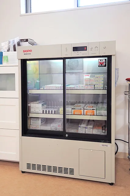 薬用冷蔵庫２